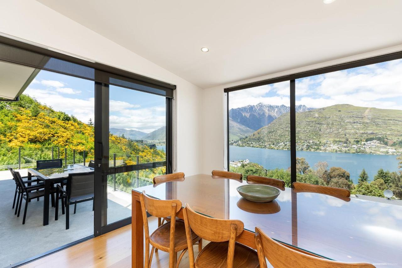 Okataina - Means Place Of Laughter, Luxury Retreat Villa Queenstown Eksteriør billede