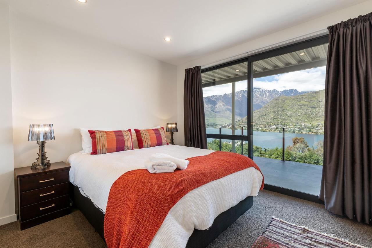 Okataina - Means Place Of Laughter, Luxury Retreat Villa Queenstown Eksteriør billede