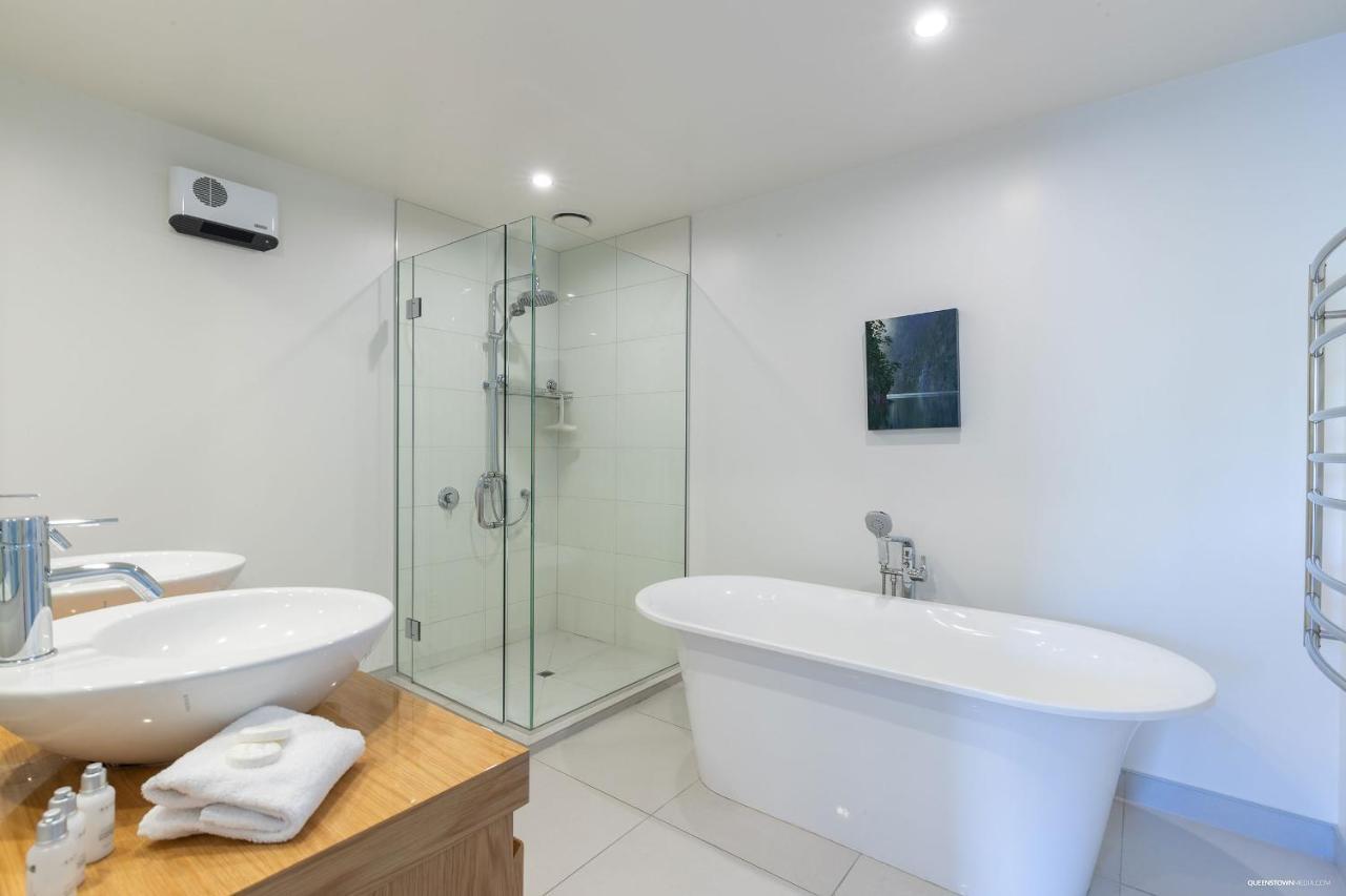 Okataina - Means Place Of Laughter, Luxury Retreat Villa Queenstown Eksteriør billede